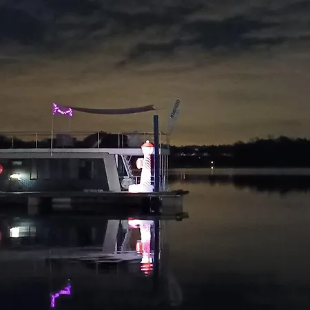 Neon Bigigio House Boat * Lisanza