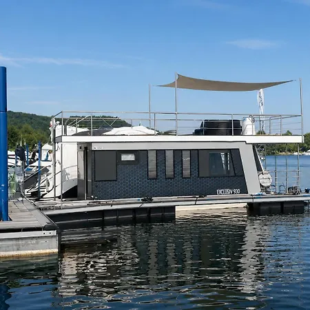 보트호텔 Neon Bigigio House Boat Lisanza