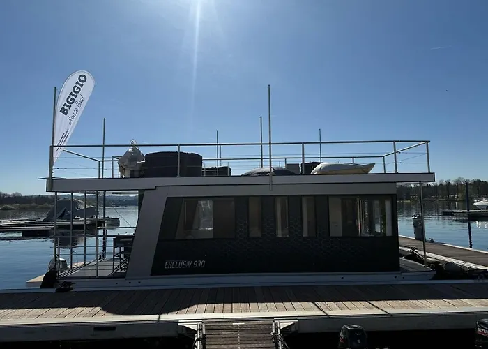 Neon Bigigio House Boat Tekne Lisanza