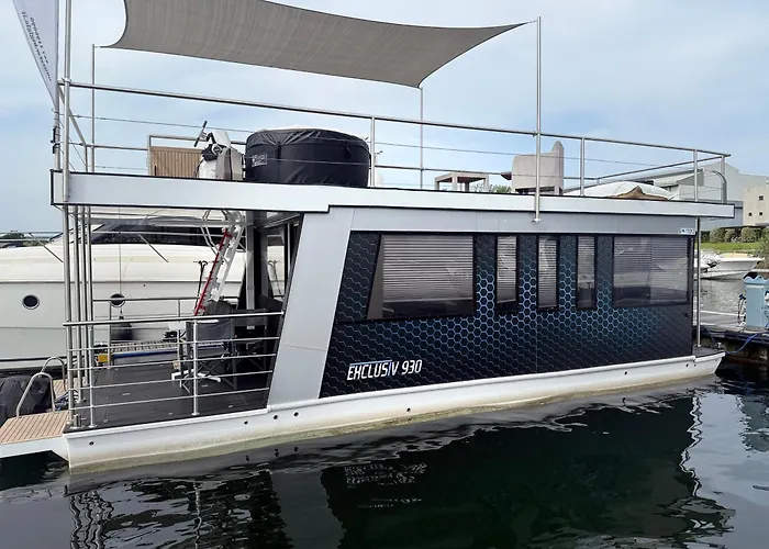 Tekne Neon Bigigio House Boat Lisanza