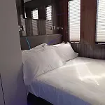 Neon Bigigio House Boat بوتيل Lisanza